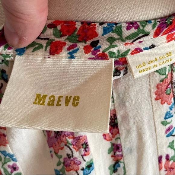 Anthropologie x Maeve Floral Hiver Blouse Lace Button Down Top- Size 0 - Picture 9 of 9